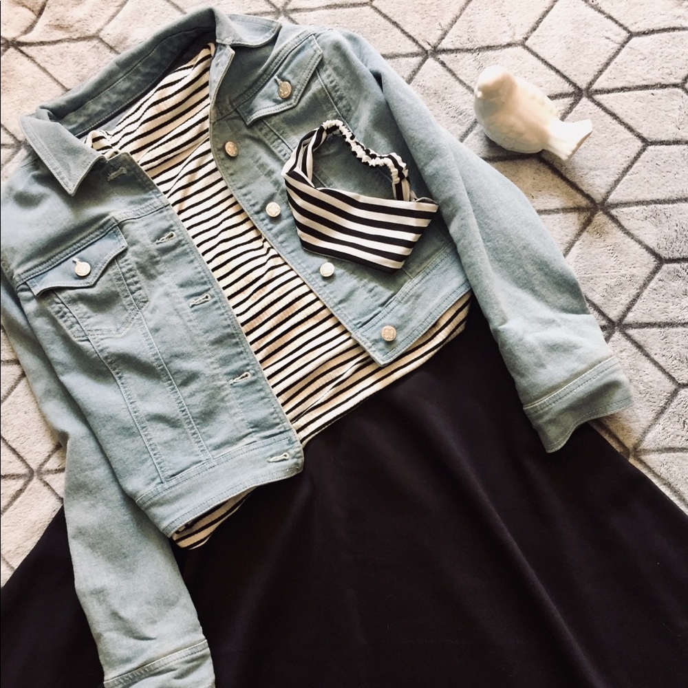 Harlow’s & Graham - Ribbed Off The Shoulder Tee